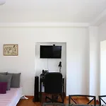 Quiet Апартаменты *