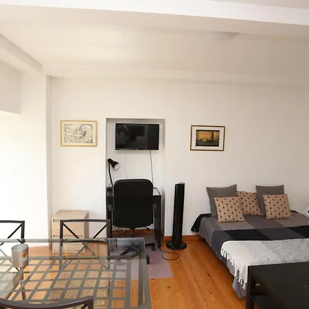 Quiet Apartment Lisbon