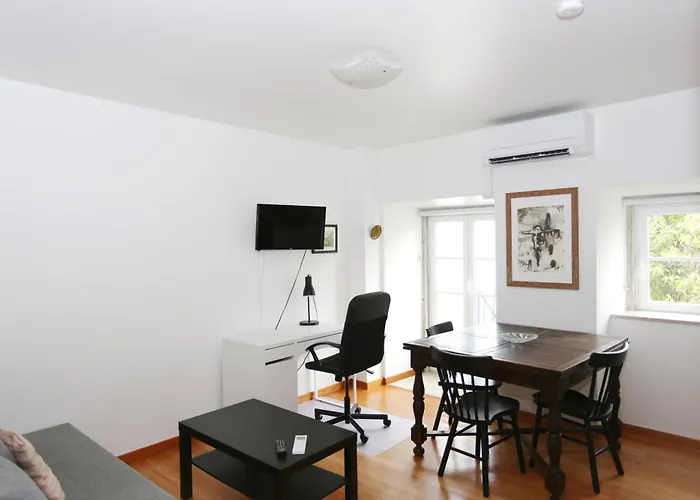 Quiet Лиссабон